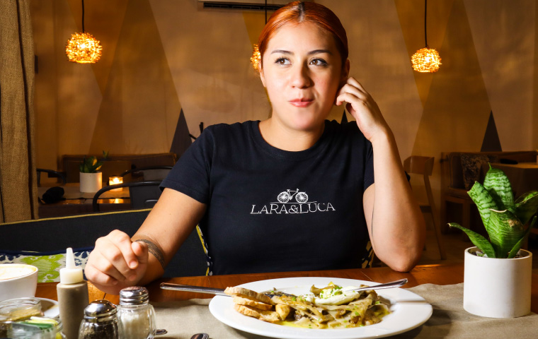 Branding restaurantes Playa del Carmen — Diseño Latino